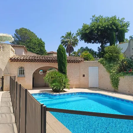 Sous Le Soleil D'Azur, Villa 6 A 8 Personnes Holiday home
