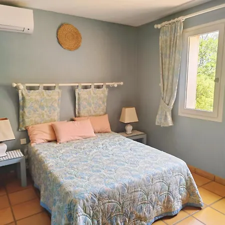 Sous Le Soleil D'Azur, Villa 6 A 8 Personnes *