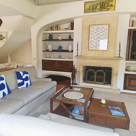 Sous Le Soleil D'Azur, Villa 6 A 8 Personnes * Saint-Raphael (Var)